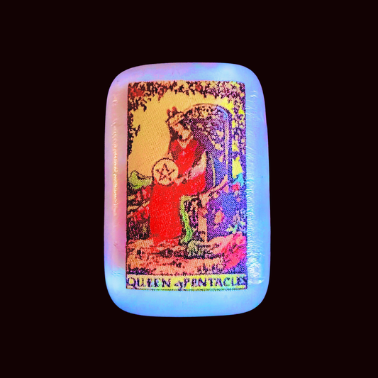 ✨Queen of Pentacles✨ Cultivate Lasting Abundance