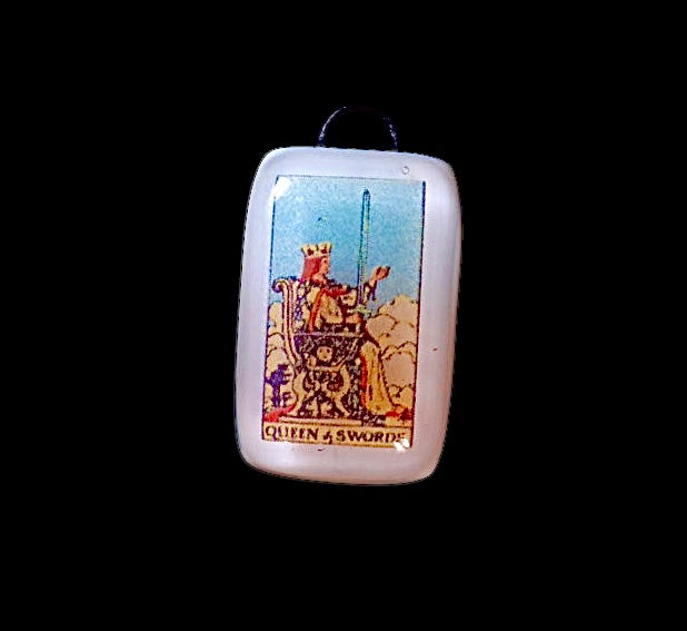 ✨Queen of Swords✨ The Unyielding Truth